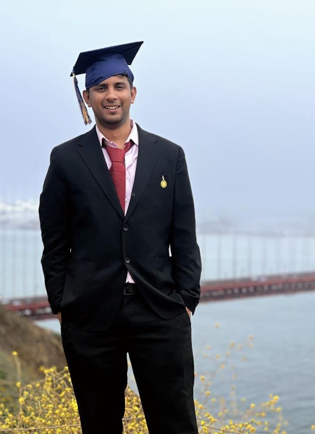 Laksh Suryanarayanan in front of the Golden Gate bridge