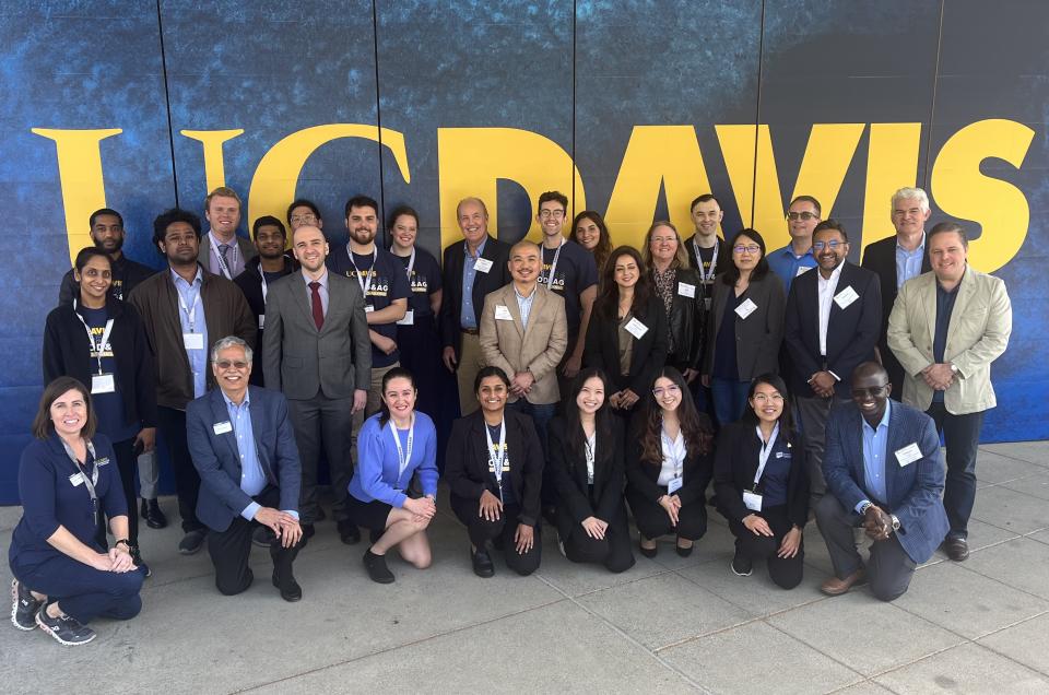 Six teams with 18 students from Colorado State University; University of California, Riverside; Sacramento State University; University of California, Chico; University of California, Berkely; and UC Davis participated in the 2nd Annual Food & Ag Business Challenge. 