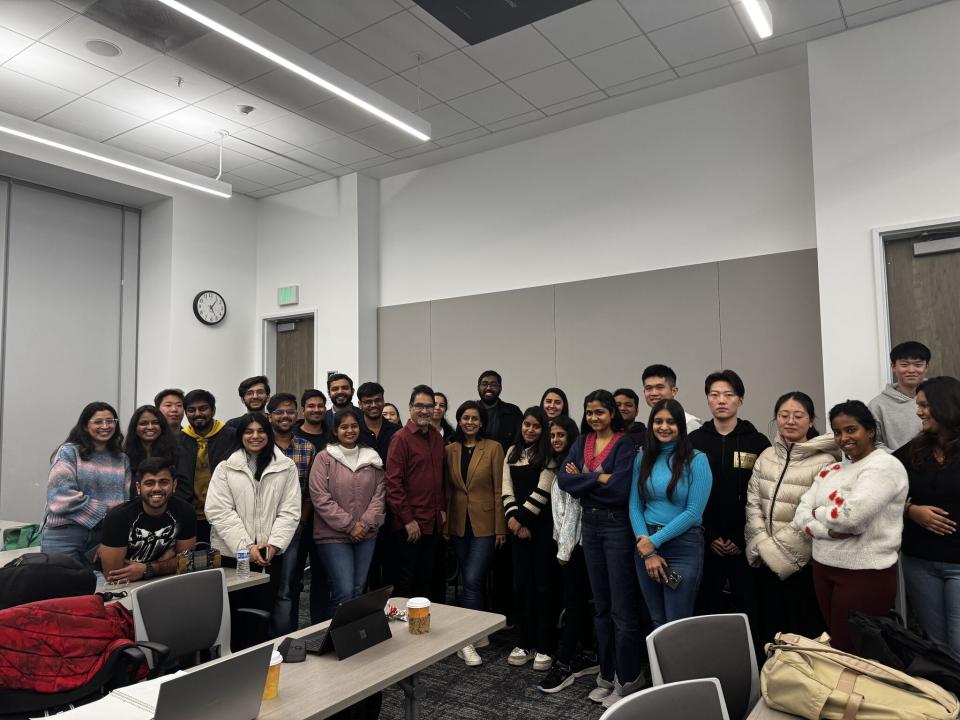 Shilpi Sharma and MSBA students in classroom